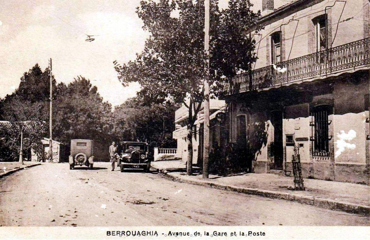 Berrouaghia - Avenue de la Gare et la Poste.jpg